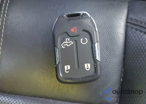 2020 Chevrolet Silverado 1500 4Wd Short Bed High Country z USA, uszkodzony, nr VIN 1GCUYHEL1LZ132101